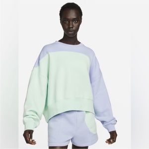 Nike color clash sweatshirt light marine mint foam